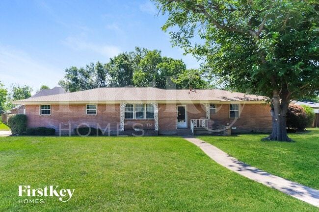 Building Photo - 3424 Chaffin Dr