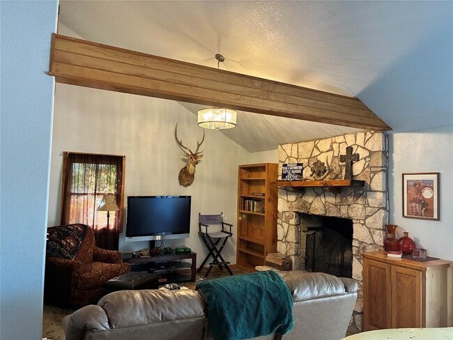 101 River Park Dr