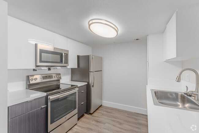 Interior Photo - Market Street Square