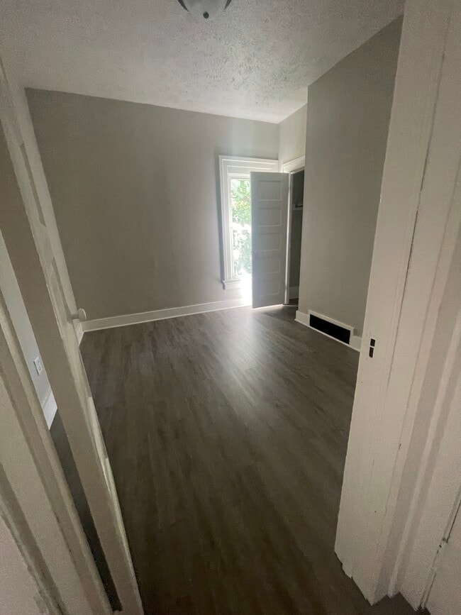 Bedroom 1 - 50 Rowland Ave Unit 50 Rowland