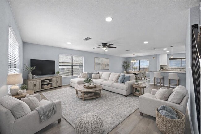 Photo - 2928 Donnell Dr