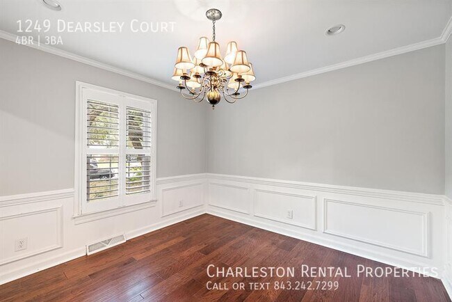 Photo - 1249 Dearsley Ct