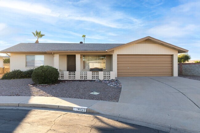 Photo - Rental in Sunland Village