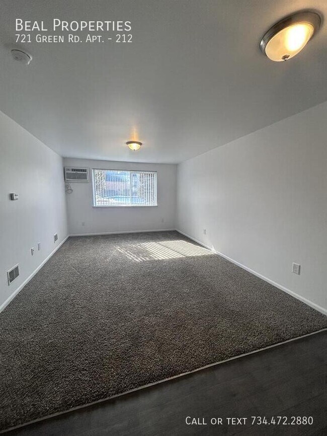 Photo - 721 Green Rd Unidad 212