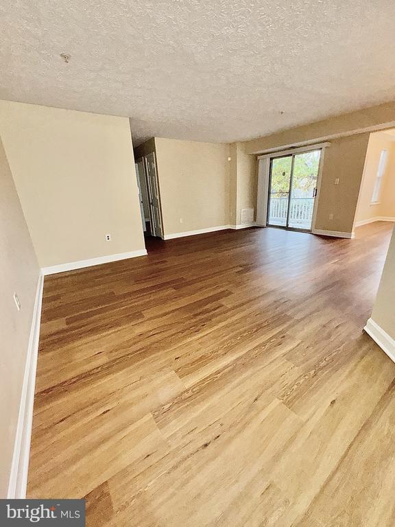 Photo - 6000 St Ignatius Dr Unit 202