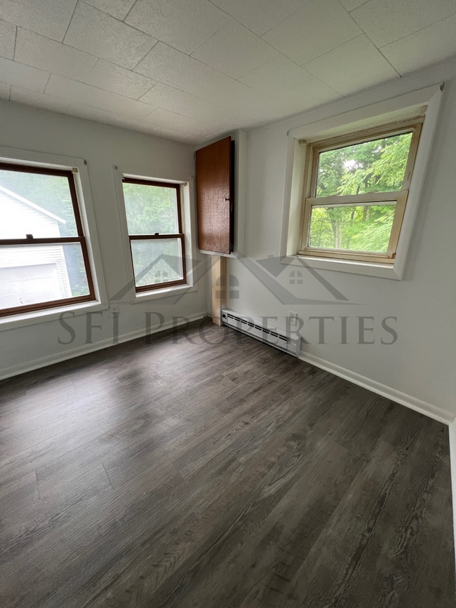 Photo - Lee6-8 Unit Lee8