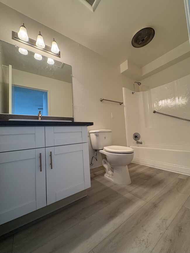 Bathroom - Reflections at Barbara Ann