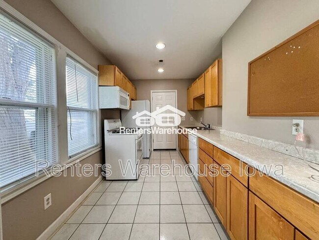 Photo - 35 Hillside Ave