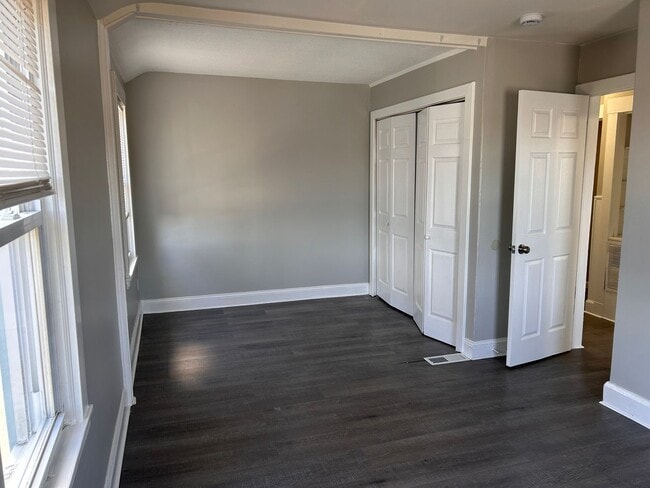 Photo - 182 Greene St Unit 2