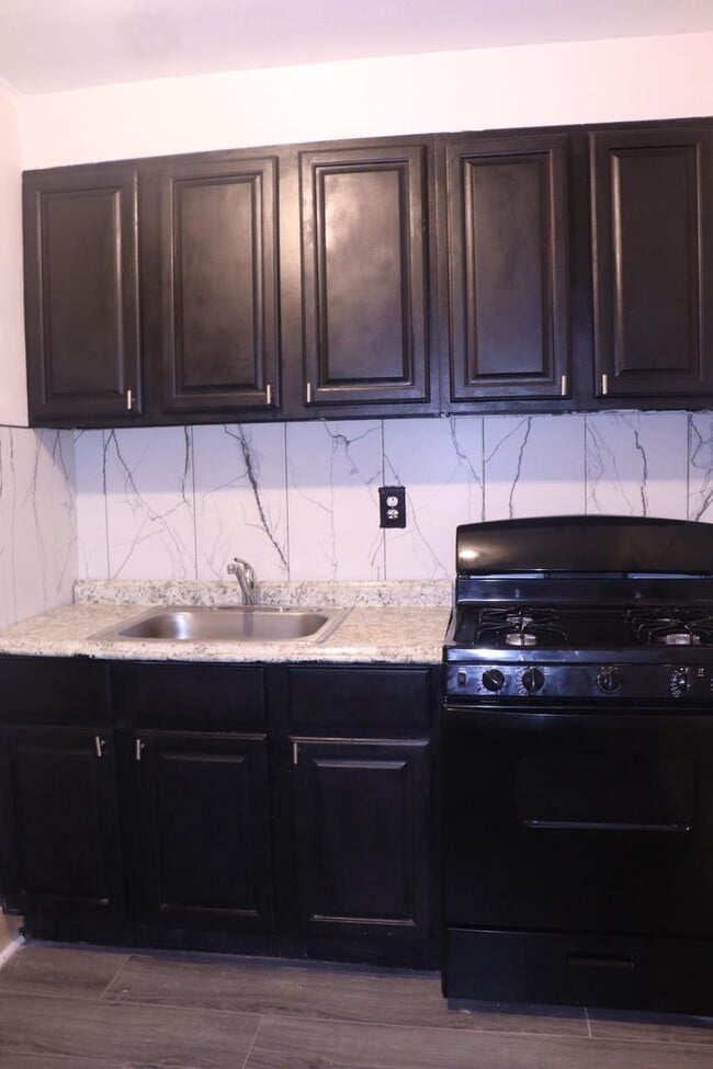 Photo - 28 Beechwood Pl Unidad 2