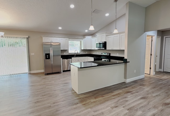 Photo - 7961 N Primrose Dr