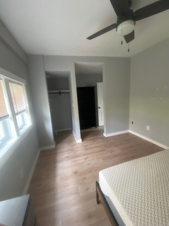 Photo - 104 3rd St Casa Adosada