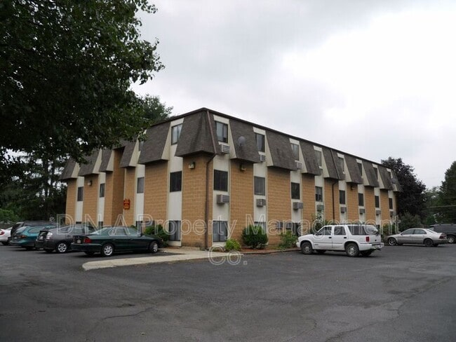 Building Photo - 415 King St Unit #7