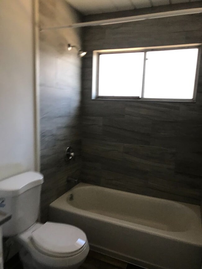 Photo - 3405-3411 Harwill Ct Unit 3405