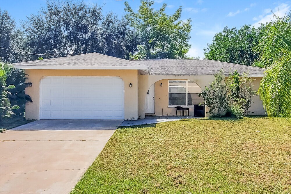 Photo - 1322 SE 12th St