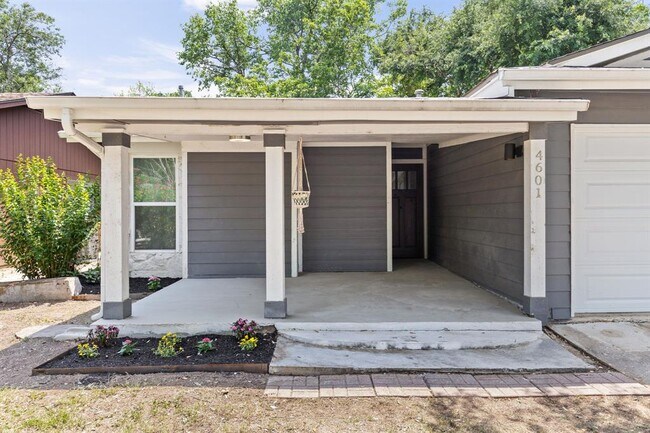 Photo - 4601 Candletree Ln