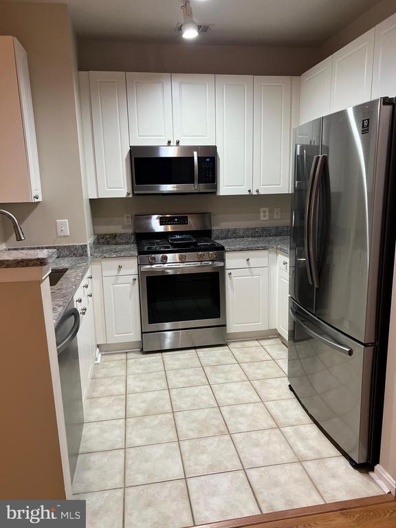 Photo - 2765 Centerboro Dr Unit 152
