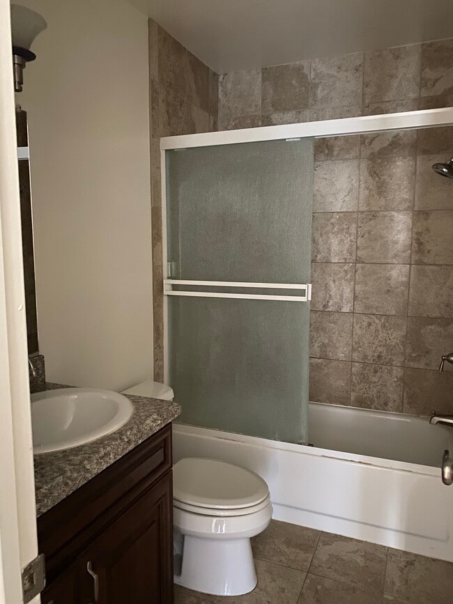 Photo - 501 E Magnolia Blvd Unit 203