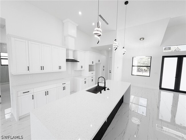 Photo - 2607 49th St W