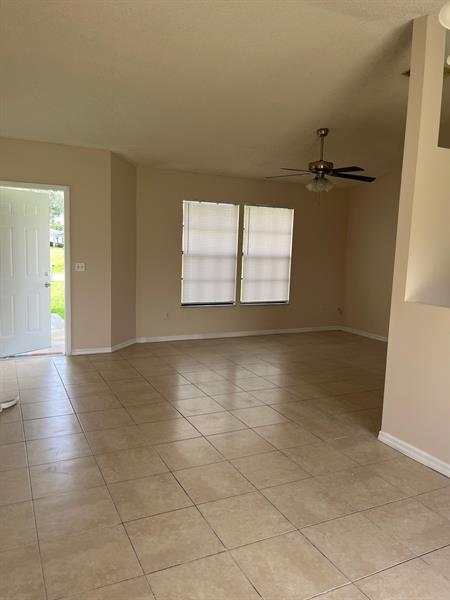 Photo - 1673 SW Cameo Blvd