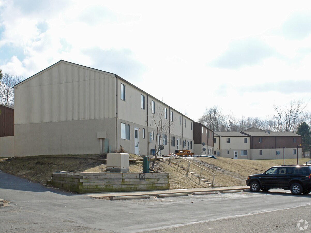 Photo - Walsh Plaza Apartments