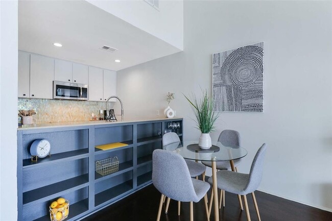 Photo - 1818 S Lakeshore Blvd Unit 32