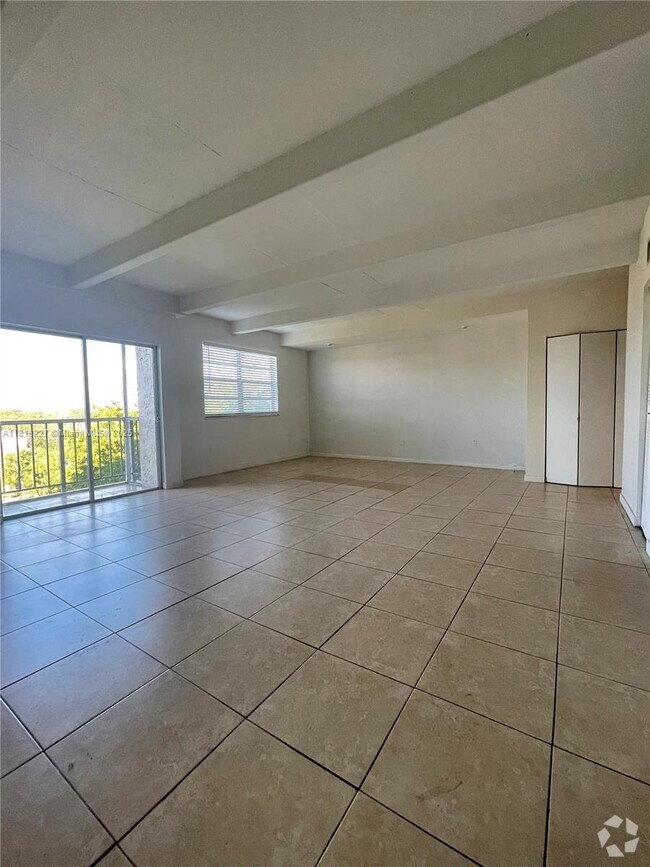 Building Photo - 8950 NE 8th Ave Unit 504 Rental