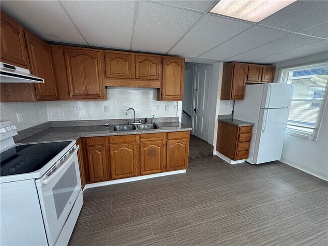 Photo - 612 W Church St