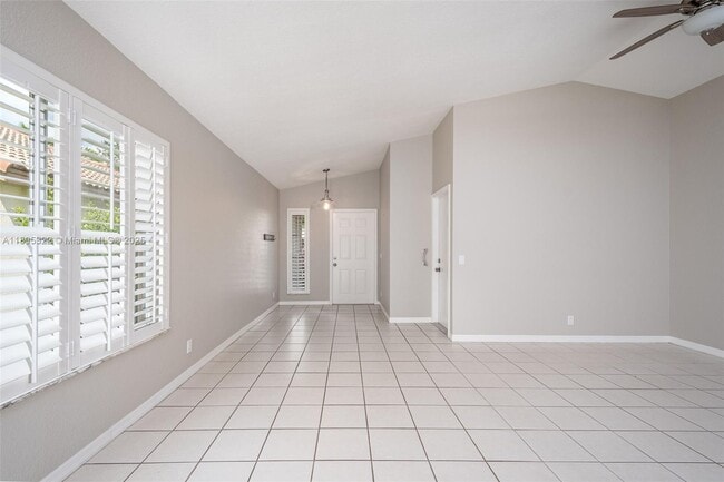 Photo - 1524 Canary Island Dr