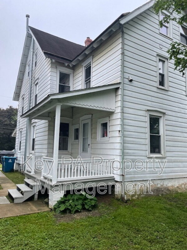 471 Hodgson St