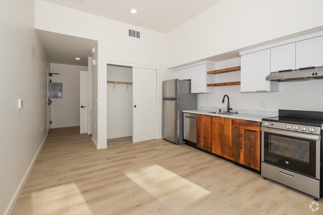 Micro Studio - 312SF