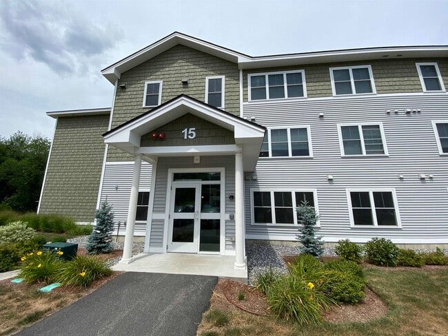 Building Photo - 15 E Ridge Dr Unit 307 Rental