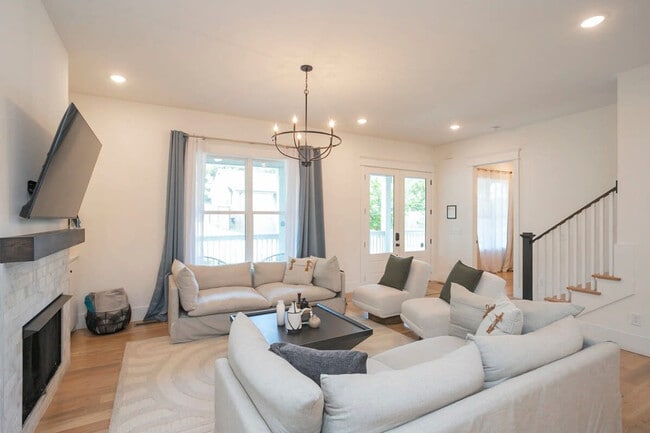 Photo - 106 Walnut Hill Dr Unit ID1312368P