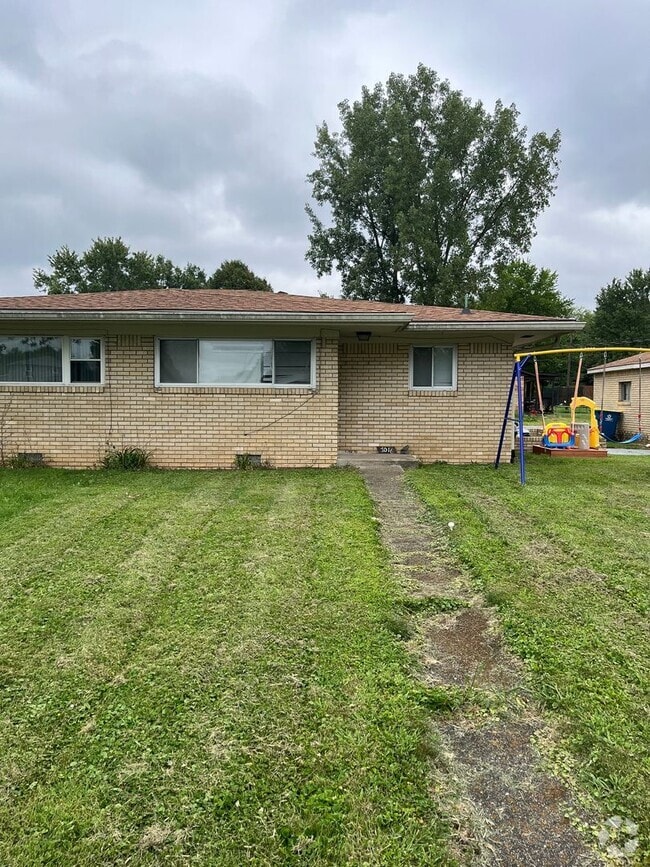Building Photo - 7014-7016 N Manor Dr Unit 7016 Rental