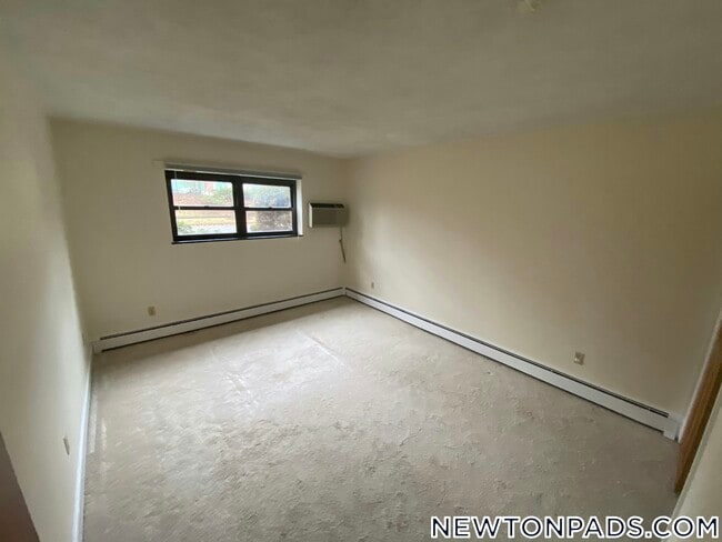 Photo - 278 Grove St Unidad 1