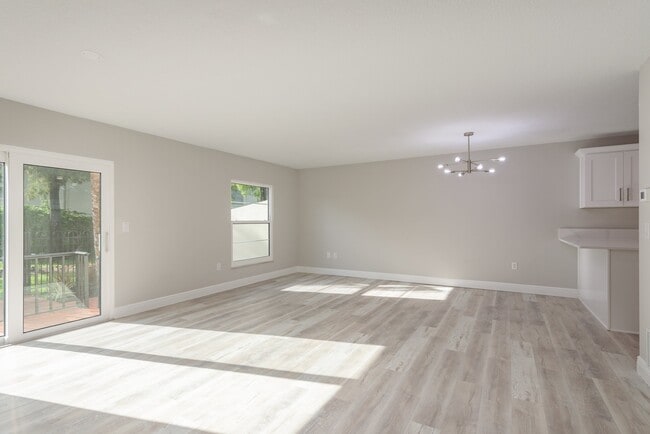 Photo - 2700 Bayshore Blvd