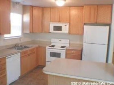 Photo - 116 4th St S