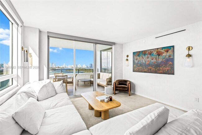 Photo - 1330 West Ave Unidad 3102