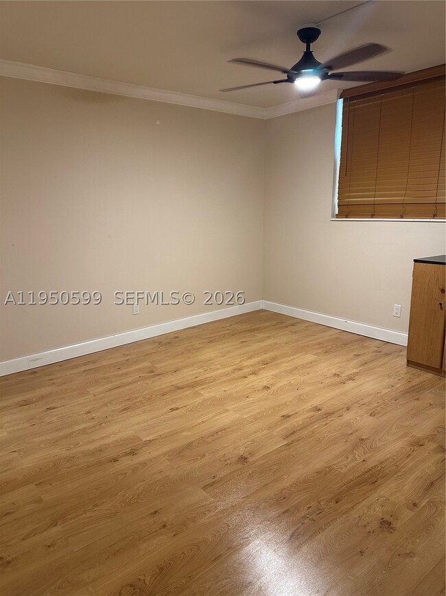 Photo - 2731 NE 14th St Unit 205