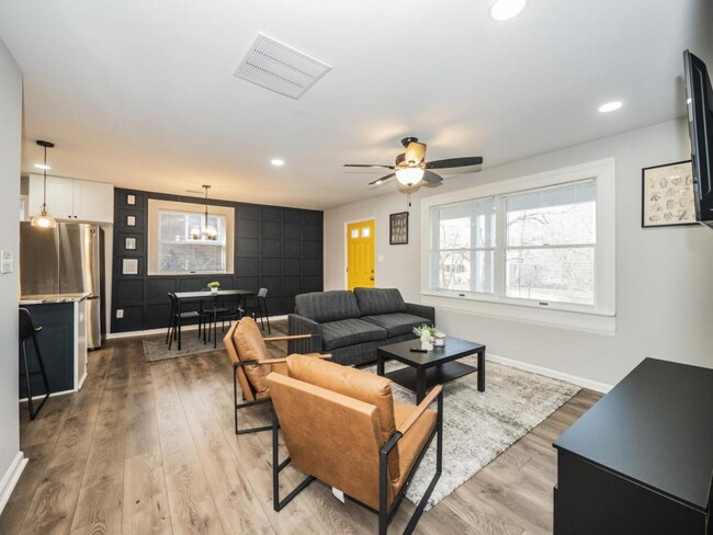 Photo - 3317 Pennsylvania St