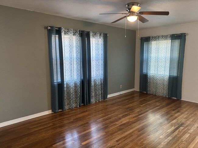 Photo - 2710 Green St