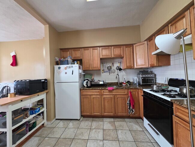 Photo - 9 Shepherd Ave Unit 2