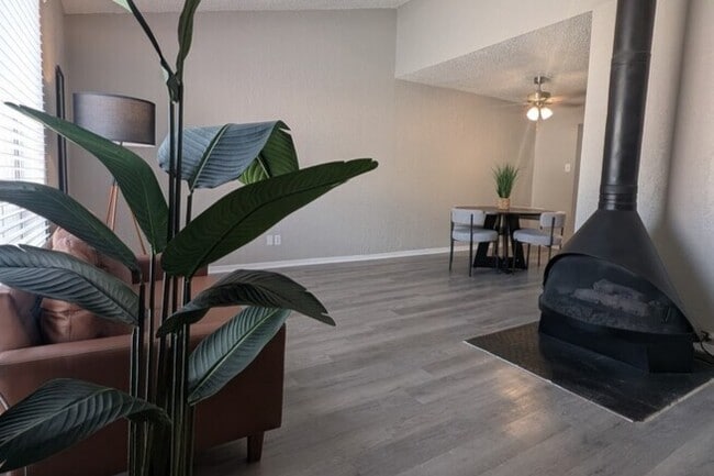 Building Photo - Copper Commons