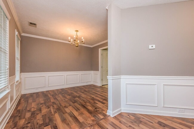 Photo - 483 Ethridge Dr NW