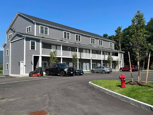 Building Photo - 30 Alpine Place Dr Unit 104