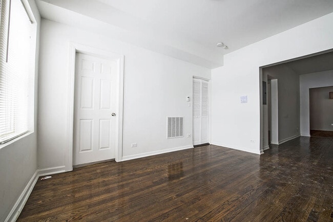 7254 S University