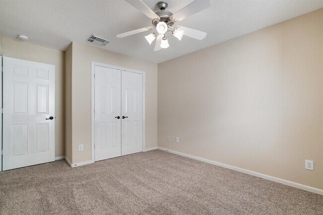 Photo - 7211 Emerald Run Ln