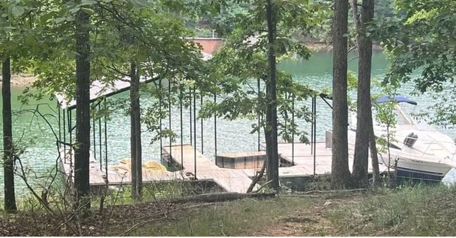 Photo - 3473 McKenzie Dr