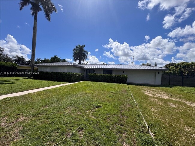Building Photo - 444 NW 21st St