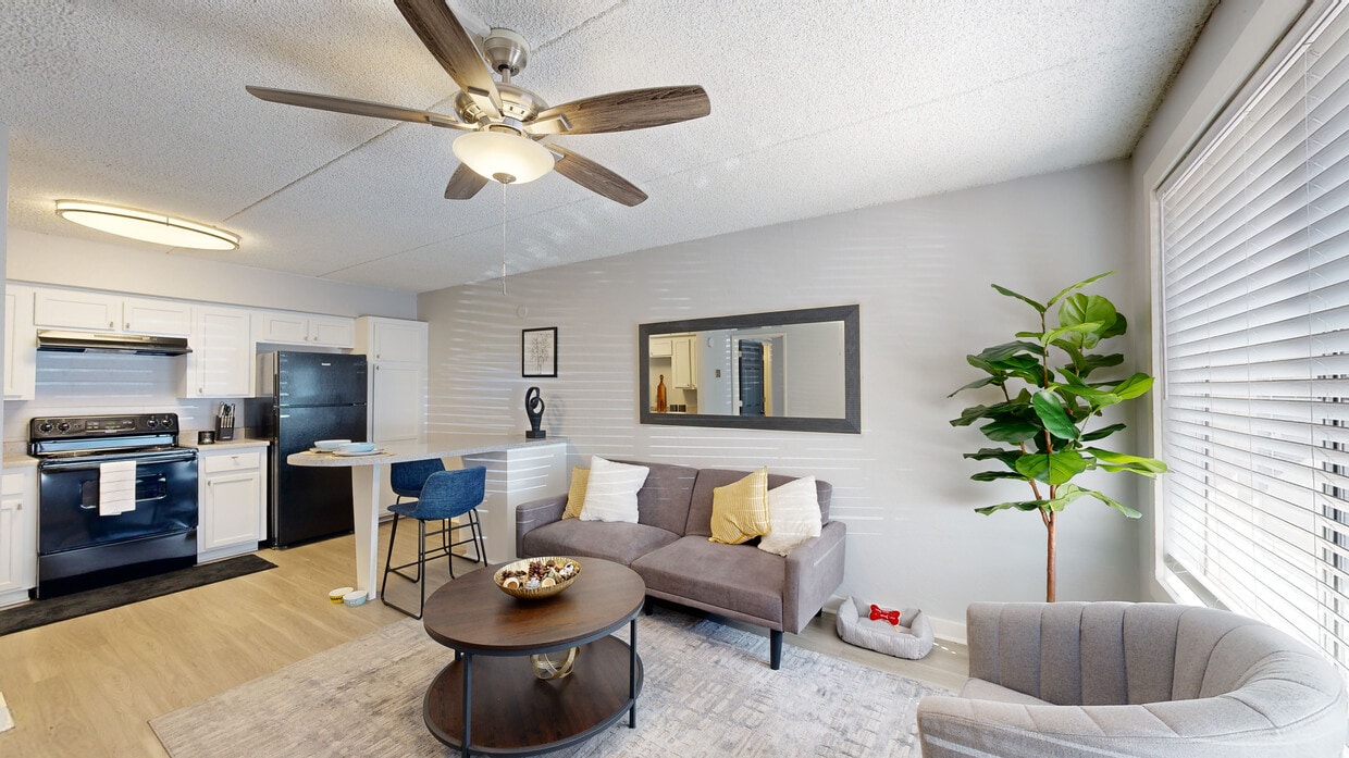 Photo - Waters Edge Apartments